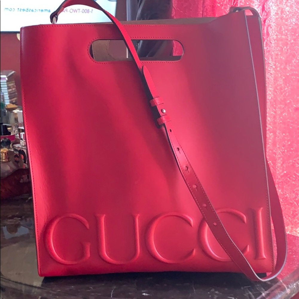 Gucci Linea Gucci XL Leather tote bag, red. Used.